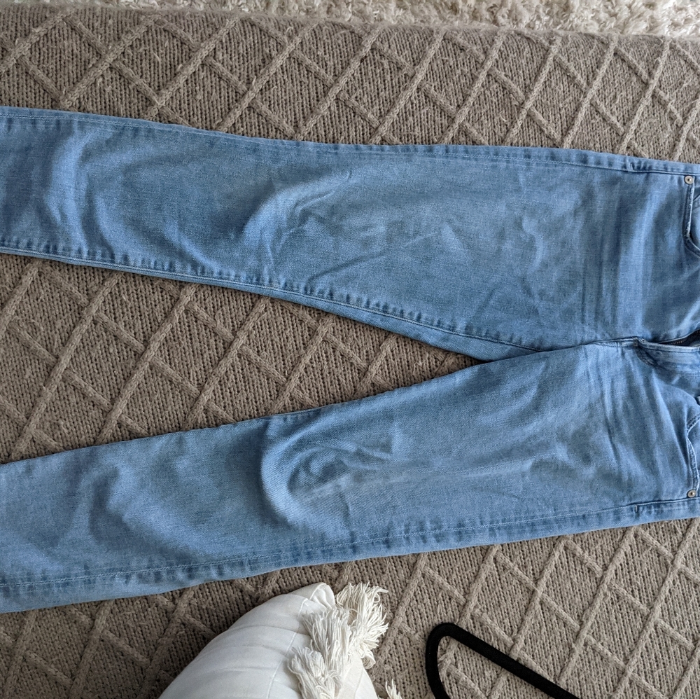 COH Avedon Ultra Skinny Crop Jeans